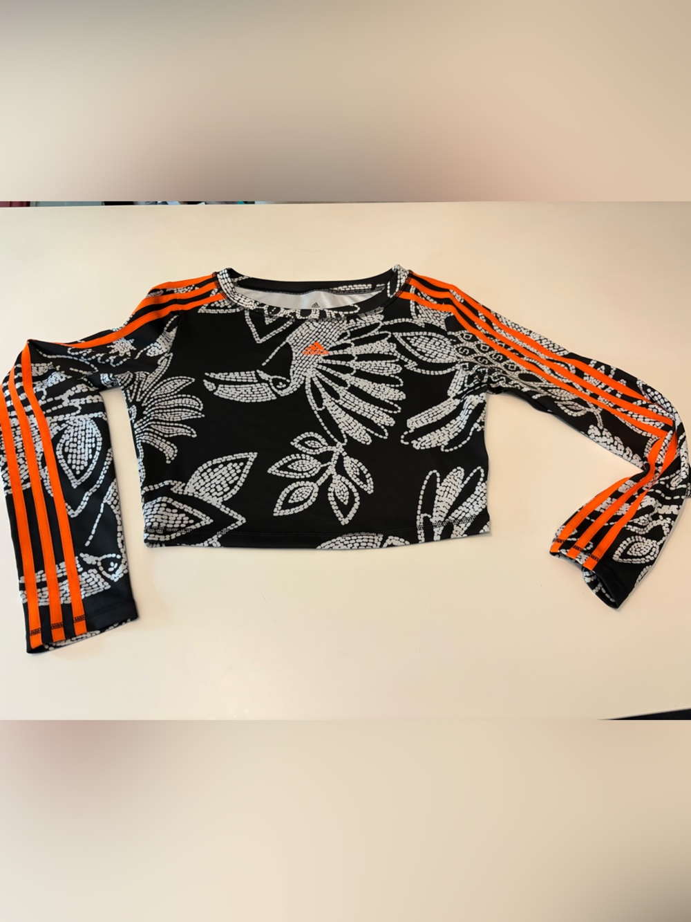 Adidas x Farm Rio Aeroready Primegreen crop long sleeve size large - Picture 5 of 10